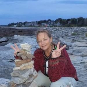 Meet your Posher, Deeba